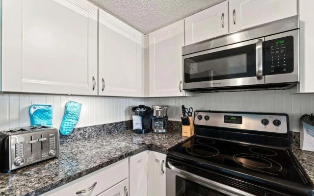 Aqua Vista Retreat 2 Bedroom Condo