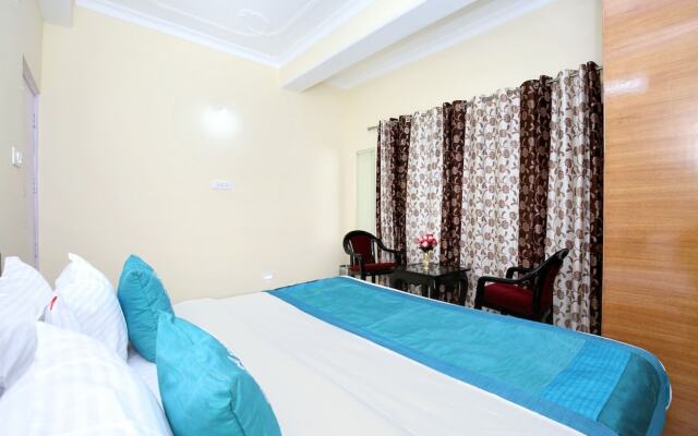OYO 10737 Home Mountain View 3BHK Keleston