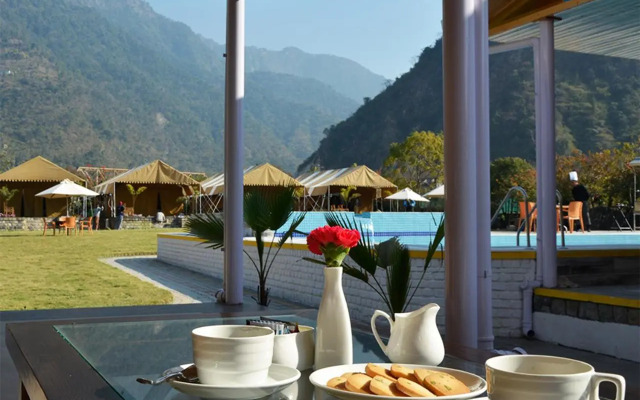 Four Banyans Spirit and Nature Resort
