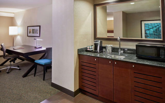 Holiday Inn Express Waikiki