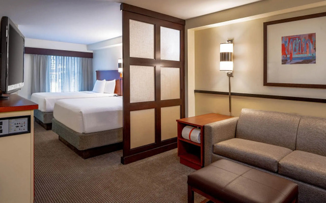 Hyatt Place Seattle Downtown