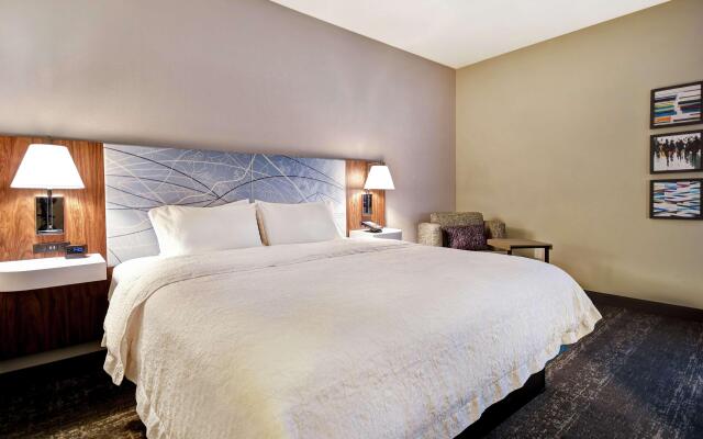 Hampton Inn Atlanta-Mall Of Georgia