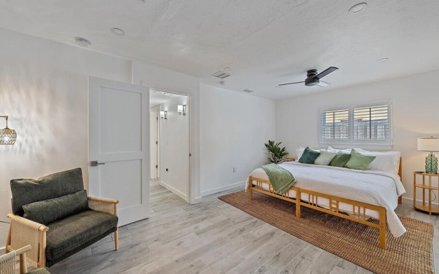 Casa De Flores 4 Bedroom Home