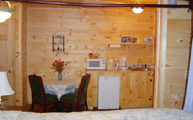 Misty Mountain Ranch B&B and Cabins