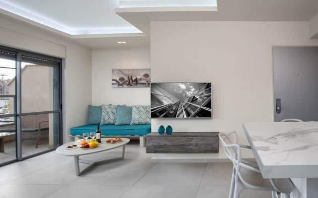 Posh 2Br In Hakovshim By Holyguest