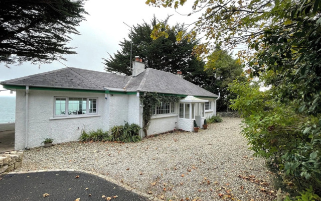 Rocklea Seaside Cottage