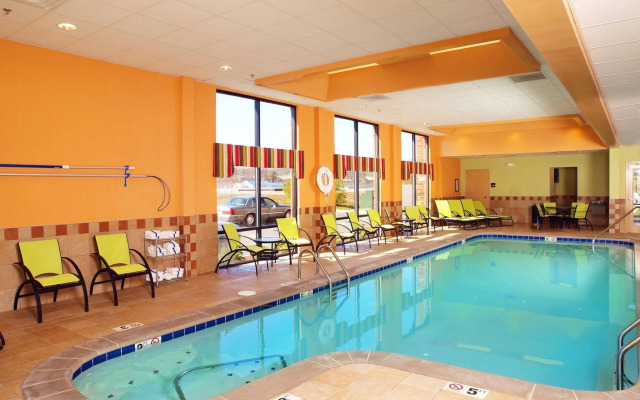 Hampton Inn & Suites-Knoxville/North I-75