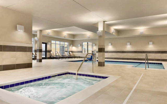 Courtyard by Marriott St Paul Woodbury