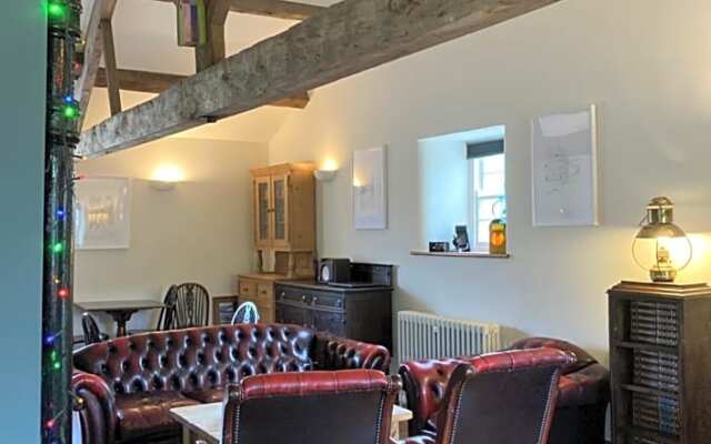 Riverside B & B