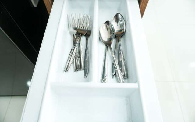 Best 1Br With Sofa Bed Puri Mansion Apartment