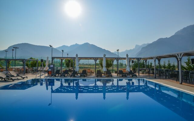 Lotos Mountain Resort