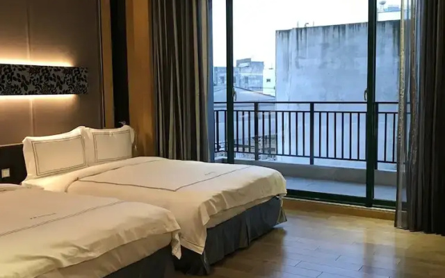 Yunlin Business Hotel