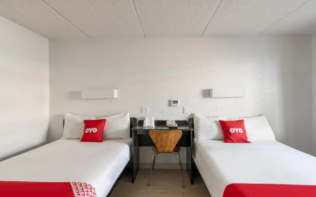OYO Hotel Houston Katy Freeway