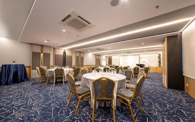 Fives Hotel Johor Bahru City Centre