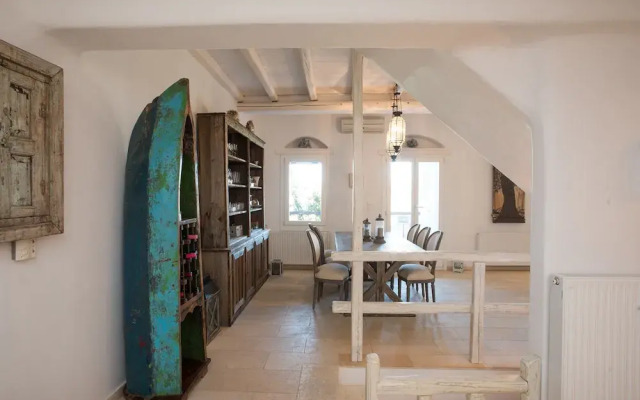 Beautiful Villa at Panormos