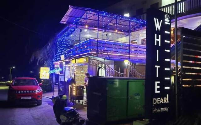White Pearl Home Stay