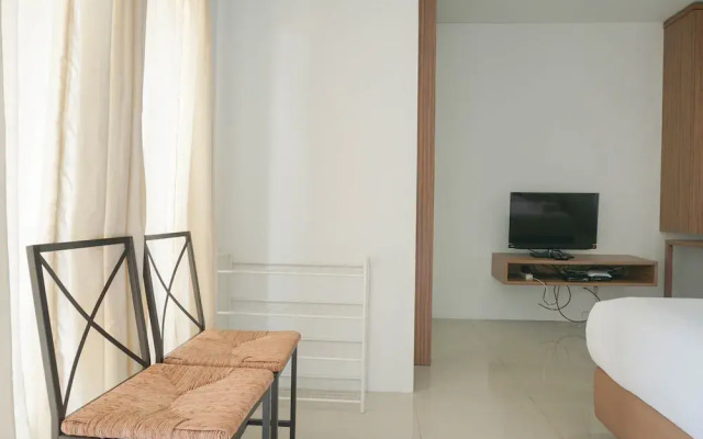 Comfort and Simply Studio Tamansari Semanggi Apartment