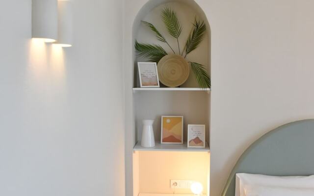 StayBridge Apartments, Mesongi