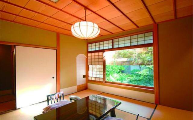 Kanamean Nishitomiya Ryokan