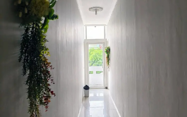Ez Door