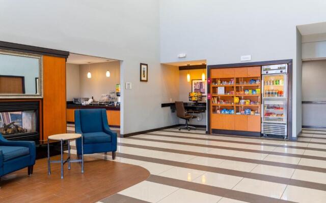 Spark by Hilton Indianapolis Northeast Fishers