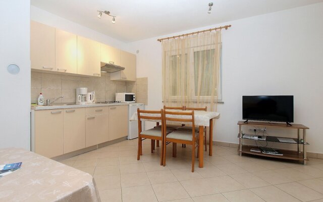 Apartment 1774