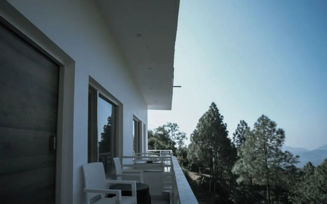 The White Rain Hotel