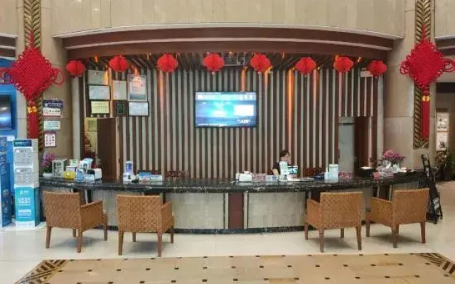 Fenghuangcheng Hotel
