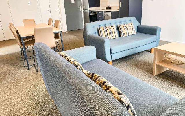 Ramada Suites By Wyndham Albany