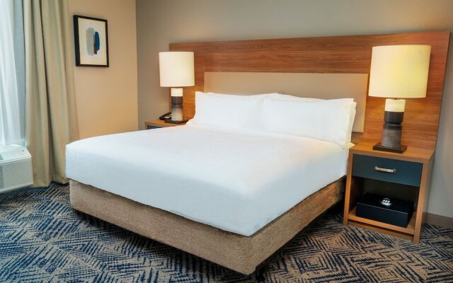 Candlewood Suites Las Vegas - E Tropicana, an IHG Hotel