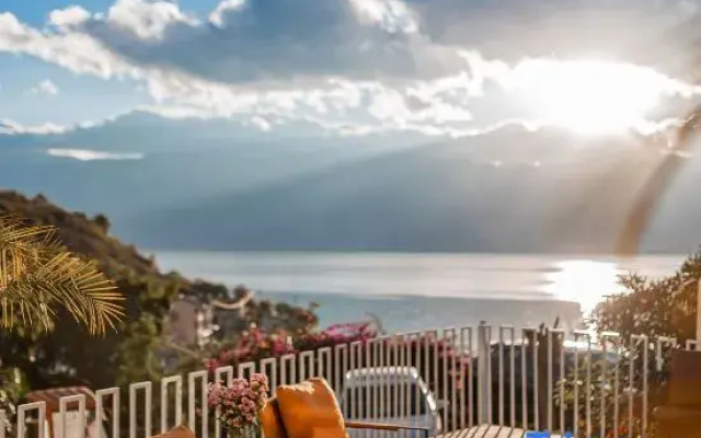 Dali Changleju Seaview Hotel (Shuanglang)