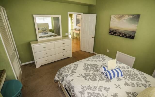 5670 Williams Dr. - M