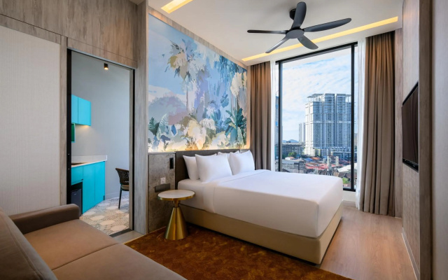 Fifth Avenue Hotel – Guest Rooms – George Town