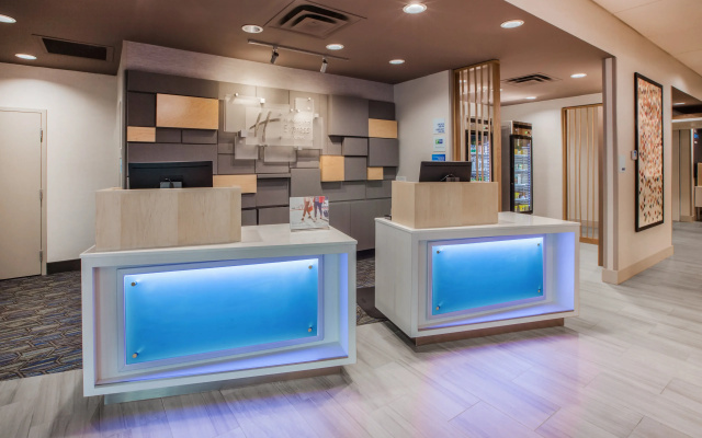 Holiday Inn Express & Suites Jackson by IHG