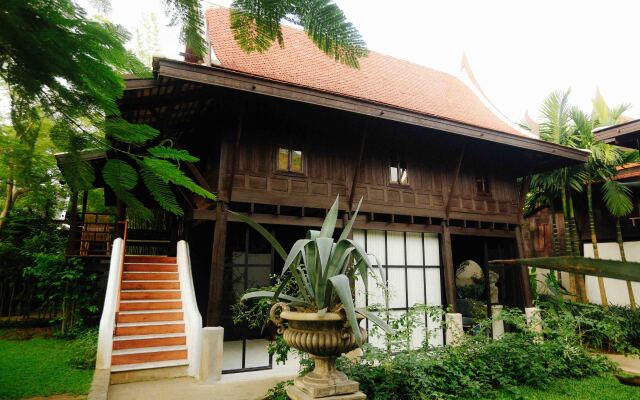 Villa Mahabhirom