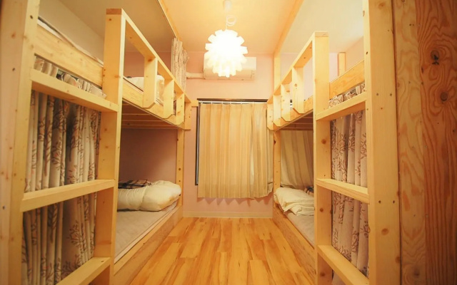 西条ゲストハウス八反 — hotel in Higashihiroshima