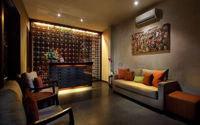 SEMINYAK ICON by Karaniya Experience