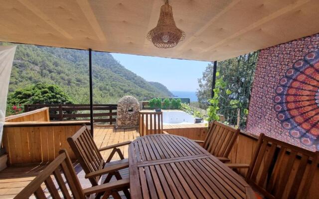 Kabak Lost Forest Villa