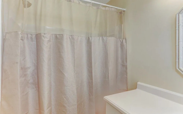 South Fletcher Beachfront Home by RedAwning