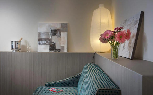 Smart Hotel Holiday