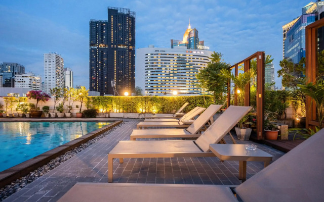 Ruamchitt Plaza Hotel