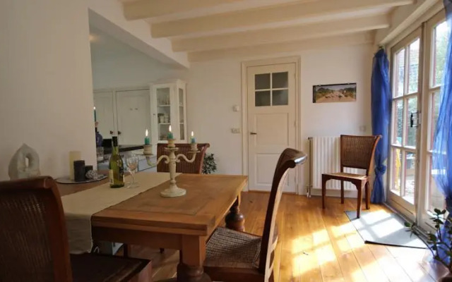 Where Els Canal House