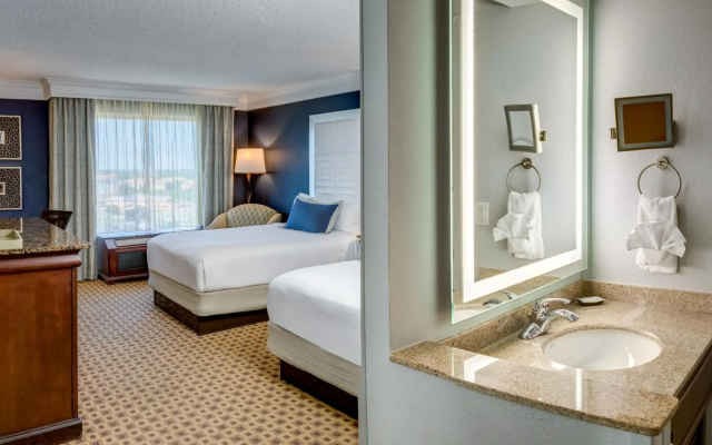 Goldcity Hotel