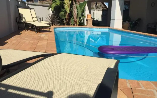 Raven Place Guesthouse