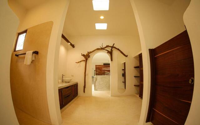 Mi Kasa Tu Kasa Bacalar