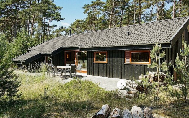 8 Person Holiday Home in Nexo