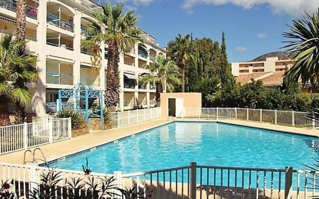 Appartement Le Lavandou, 2 pièces, 4 personnes - FR-1-251-227