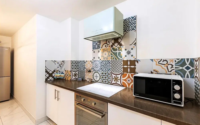 Modern and Minimalist Flat in Vauxhall