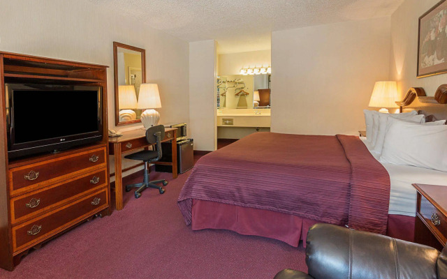 Quality Inn Ennis
