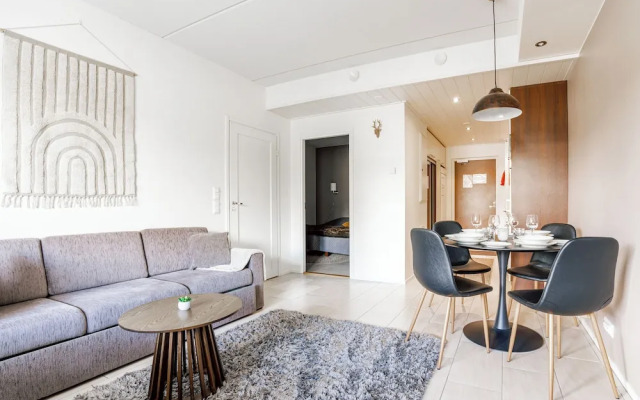 Cozy 1BR Apt with Sauna at Levi Centre